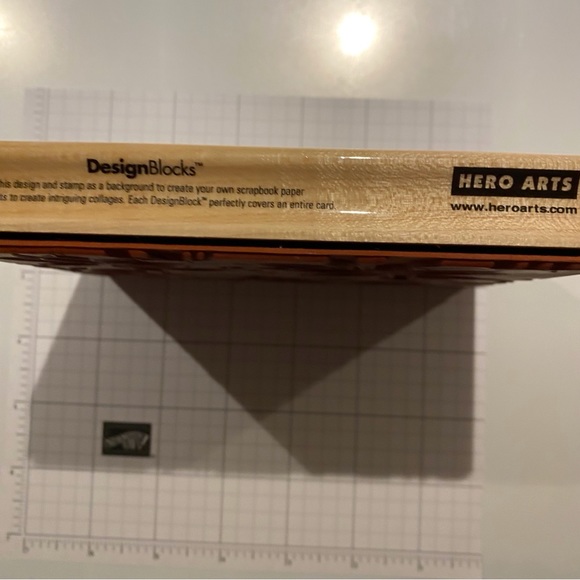 « Large Flower Pattern » Wood Mounted Rubber Stamp by Hero Arts - Picture 4 of 6